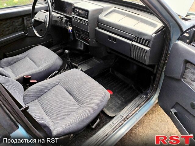 ВАЗ 2109, объемом двигателя 15 л и пробегом 195 тыс. км за 1750 $, фото 4 на Automoto.ua