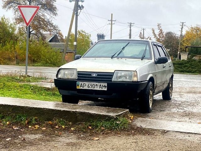 ВАЗ 2109, объемом двигателя 1.5 л и пробегом 220 тыс. км за 900 $, фото 5 на Automoto.ua