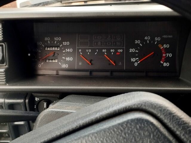 ВАЗ 2109, объемом двигателя 1.5 л и пробегом 211 тыс. км за 1700 $, фото 4 на Automoto.ua