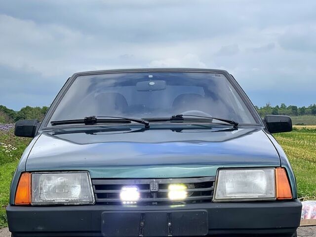 ВАЗ 2109, объемом двигателя 1.5 л и пробегом 0 тыс. км за 1400 $, фото 5 на Automoto.ua