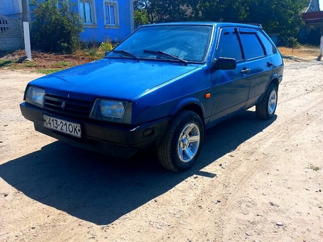 ВАЗ 2109, объемом двигателя 1.5 л и пробегом 0 тыс. км за 1000 $, фото 1 на Automoto.ua