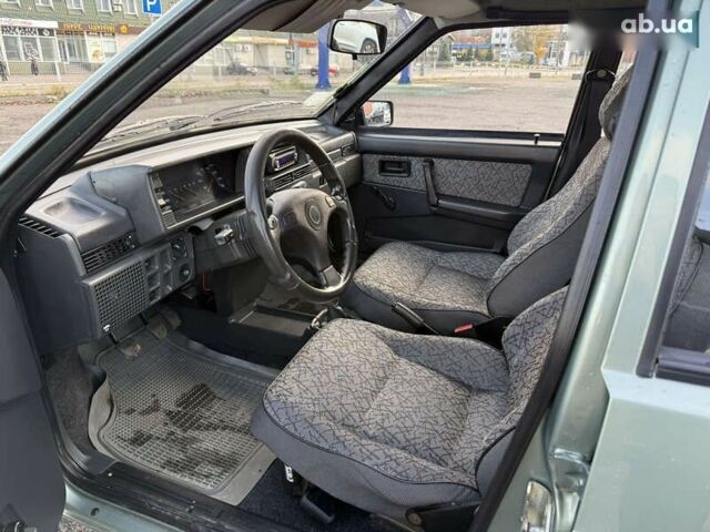 ВАЗ 2109, объемом двигателя 1.5 л и пробегом 40 тыс. км за 4200 $, фото 10 на Automoto.ua