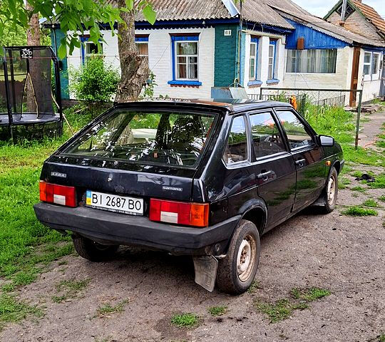 ВАЗ 2109, объемом двигателя 1.5 л и пробегом 220 тыс. км за 360 $, фото 3 на Automoto.ua