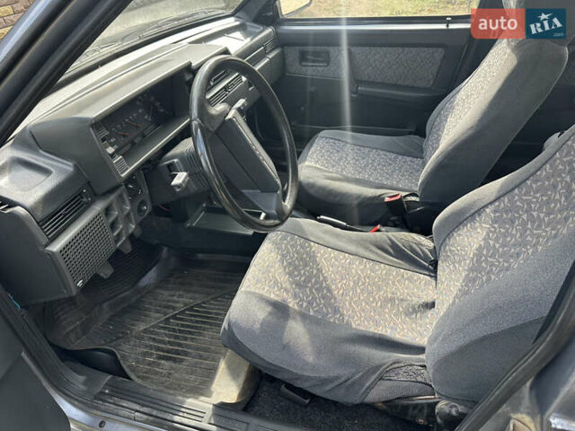 ВАЗ 2109, объемом двигателя 1.5 л и пробегом 85 тыс. км за 3200 $, фото 4 на Automoto.ua