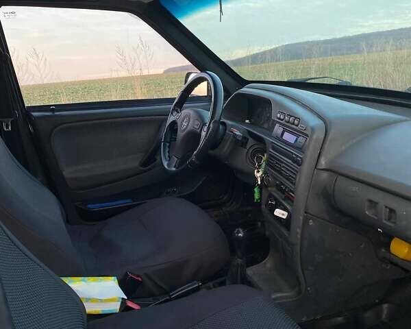 ВАЗ 2109, объемом двигателя 1.6 л и пробегом 120 тыс. км за 1500 $, фото 6 на Automoto.ua