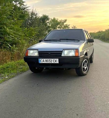 ВАЗ 2109, объемом двигателя 1.6 л и пробегом 240 тыс. км за 1950 $, фото 3 на Automoto.ua