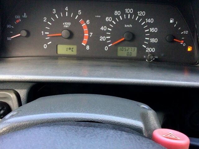 ВАЗ 2109, объемом двигателя 1.6 л и пробегом 105 тыс. км за 3300 $, фото 5 на Automoto.ua