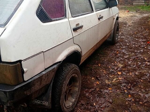 ВАЗ 2109, объемом двигателя 1.3 л и пробегом 200 тыс. км за 700 $, фото 1 на Automoto.ua