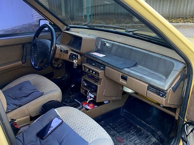 Желтый ВАЗ 2109, объемом двигателя 1.5 л и пробегом 0 тыс. км за 1700 $, фото 5 на Automoto.ua