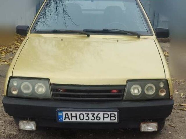 Желтый ВАЗ 2109, объемом двигателя 1.29 л и пробегом 500 тыс. км за 1200 $, фото 4 на Automoto.ua