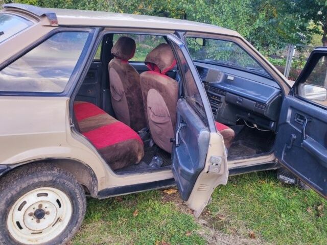 Желтый ВАЗ 2109, объемом двигателя 0 л и пробегом 250 тыс. км за 900 $, фото 3 на Automoto.ua