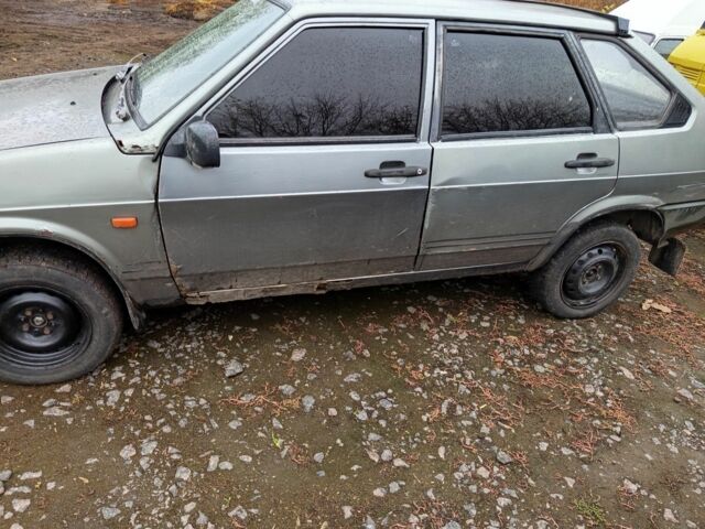 Серый ВАЗ 2109, объемом двигателя 1 л и пробегом 1 тыс. км за 527 $, фото 1 на Automoto.ua
