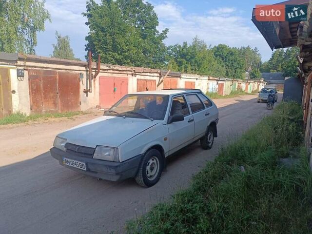 Серый ВАЗ 2109, объемом двигателя 1.3 л и пробегом 250 тыс. км за 750 $, фото 6 на Automoto.ua