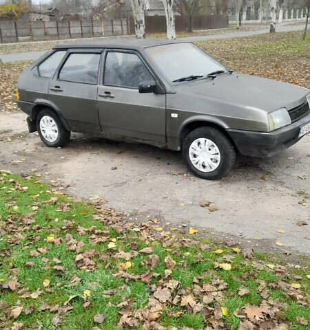 Серый ВАЗ 2109, объемом двигателя 1.5 л и пробегом 119 тыс. км за 800 $, фото 3 на Automoto.ua