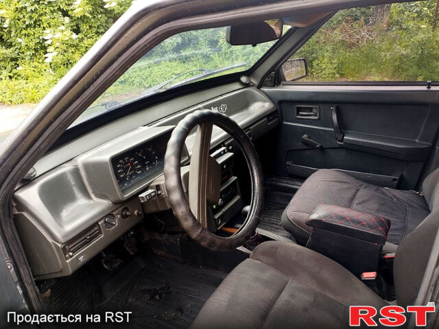 Сірий ВАЗ 2109, об'ємом двигуна 1.5 л та пробігом 200 тис. км за 899 $, фото 6 на Automoto.ua