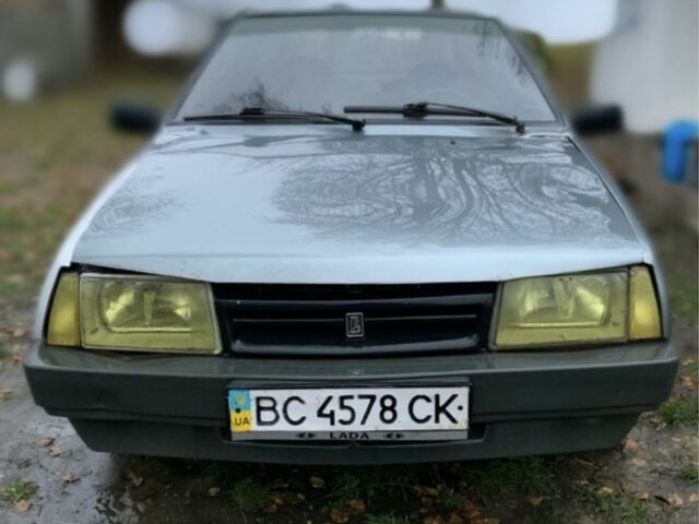 Серый ВАЗ 2109, объемом двигателя 1.5 л и пробегом 100 тыс. км за 550 $, фото 1 на Automoto.ua
