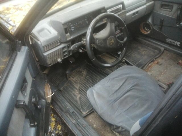 Серый ВАЗ 2109, объемом двигателя 1 л и пробегом 52 тыс. км за 564 $, фото 4 на Automoto.ua