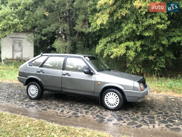 Серый ВАЗ 2109, объемом двигателя 1.5 л и пробегом 533 тыс. км за 780 $, фото 1 на Automoto.ua