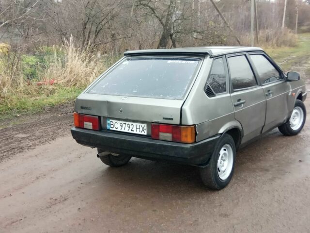 Серый ВАЗ 2109, объемом двигателя 1.3 л и пробегом 330 тыс. км за 516 $, фото 12 на Automoto.ua