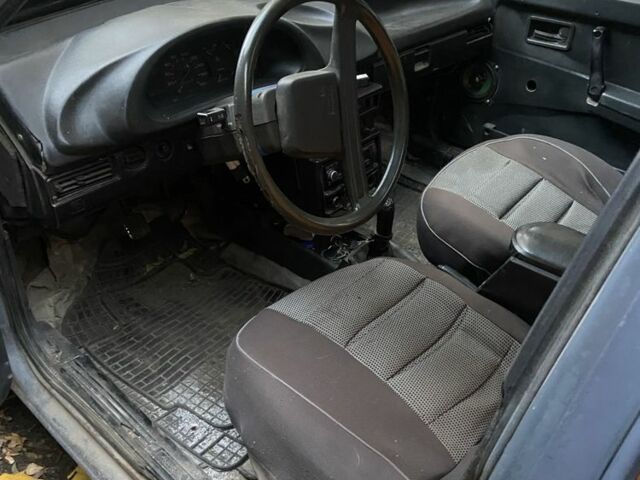 Серый ВАЗ 2109, объемом двигателя 1.5 л и пробегом 200 тыс. км за 700 $, фото 4 на Automoto.ua