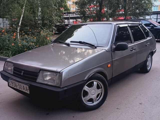 Серый ВАЗ 2109, объемом двигателя 1.3 л и пробегом 75 тыс. км за 1150 $, фото 2 на Automoto.ua