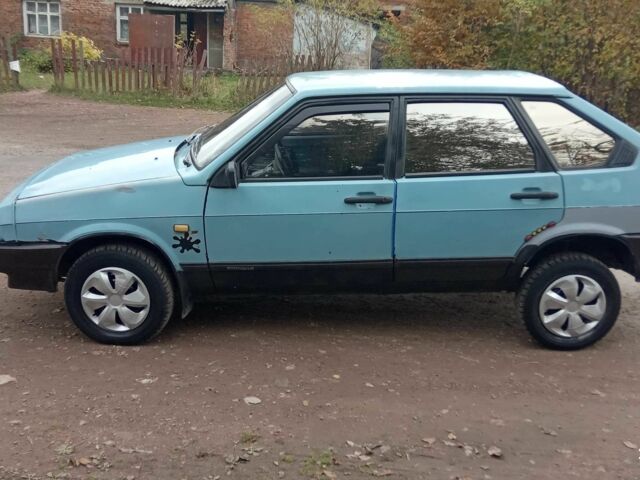 Серый ВАЗ 2109, объемом двигателя 1.5 л и пробегом 330 тыс. км за 594 $, фото 7 на Automoto.ua