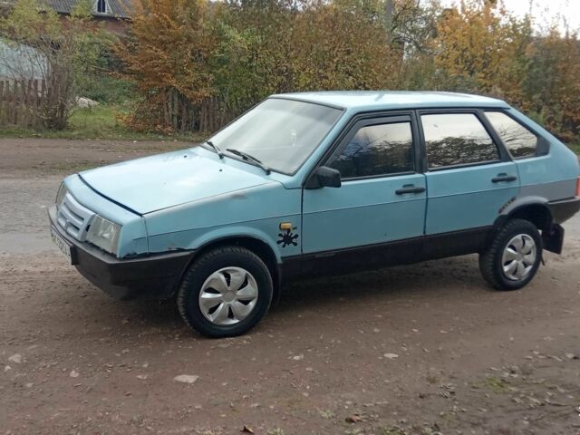 Серый ВАЗ 2109, объемом двигателя 1.5 л и пробегом 330 тыс. км за 594 $, фото 6 на Automoto.ua