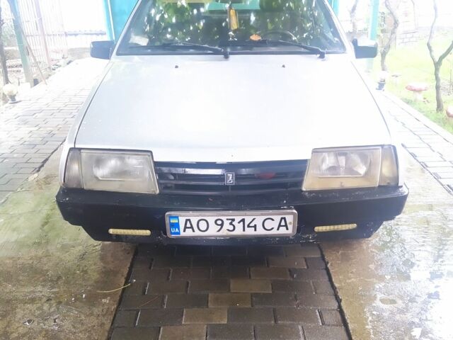 Серый ВАЗ 2109, объемом двигателя 1.5 л и пробегом 22 тыс. км за 700 $, фото 3 на Automoto.ua