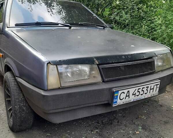 Серый ВАЗ 2109, объемом двигателя 1.5 л и пробегом 300 тыс. км за 1300 $, фото 1 на Automoto.ua