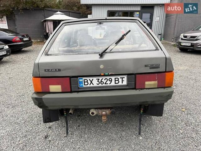 ВАЗ 2109 1990 в Хмельницком на Automoto.ua Серый ВАЗ 2109, объемом двигателя 1.5 л и пробегом 150 тыс. км за 850 $, фото 4 на Automoto.ua