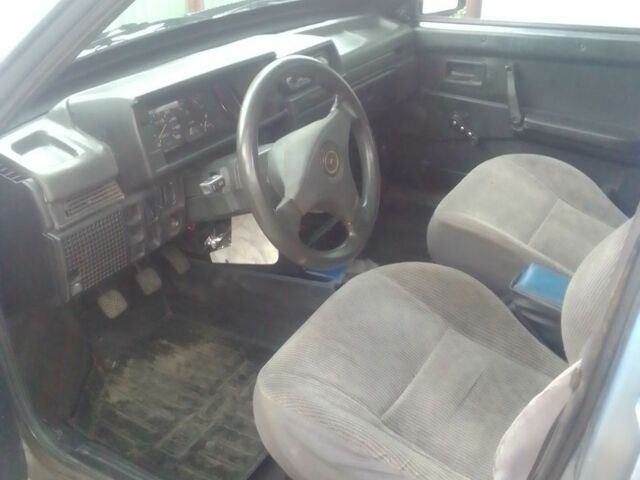 Серый ВАЗ 2109, объемом двигателя 1 л и пробегом 84 тыс. км за 720 $, фото 3 на Automoto.ua