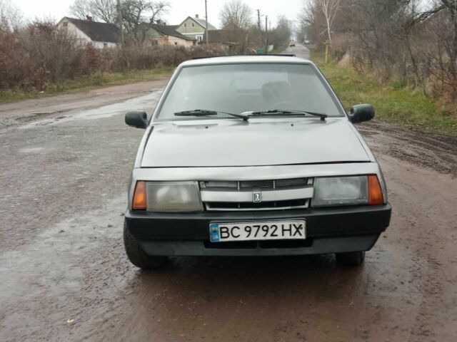 Серый ВАЗ 2109, объемом двигателя 1.3 л и пробегом 330 тыс. км за 516 $, фото 10 на Automoto.ua