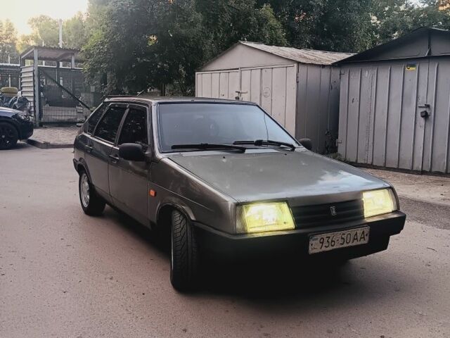 Серый ВАЗ 2109, объемом двигателя 1.3 л и пробегом 75 тыс. км за 1150 $, фото 1 на Automoto.ua