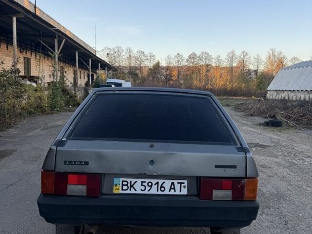 Серый ВАЗ 2109, объемом двигателя 1.3 л и пробегом 185 тыс. км за 650 $, фото 6 на Automoto.ua