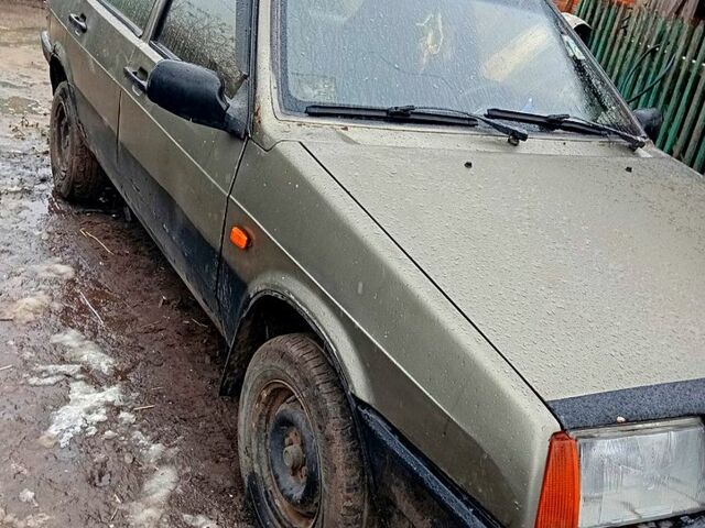 Серый ВАЗ 2109, объемом двигателя 1.5 л и пробегом 0 тыс. км за 830 $, фото 3 на Automoto.ua