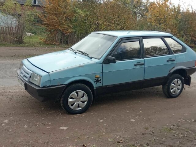 Серый ВАЗ 2109, объемом двигателя 1.5 л и пробегом 330 тыс. км за 594 $, фото 5 на Automoto.ua