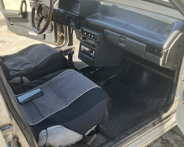Сірий ВАЗ 2109, об'ємом двигуна 1.5 л та пробігом 100 тис. км за 800 $, фото 4 на Automoto.ua