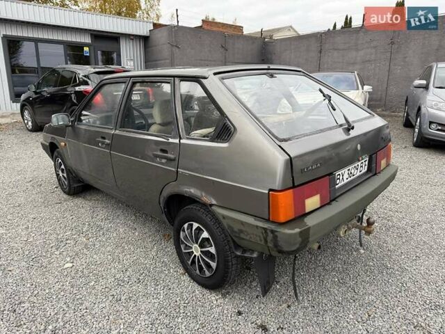 ВАЗ 2109 1990 в Хмельницком на Automoto.ua Серый ВАЗ 2109, объемом двигателя 1.5 л и пробегом 150 тыс. км за 850 $, фото 5 на Automoto.ua