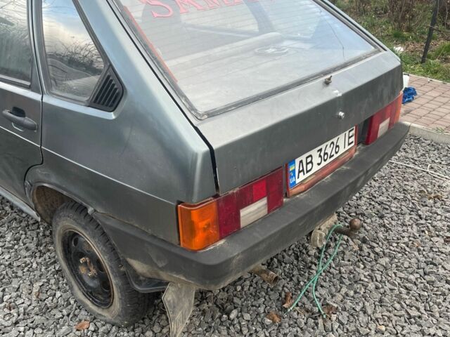 Серый ВАЗ 2109, объемом двигателя 1.5 л и пробегом 150 тыс. км за 592 $, фото 2 на Automoto.ua