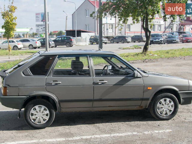 ВАЗ 2109 1991 в Тернополе на Automoto.ua Серый ВАЗ 2109, объемом двигателя 1.1 л и пробегом 146 тыс. км за 1700 $, фото 5 на Automoto.ua