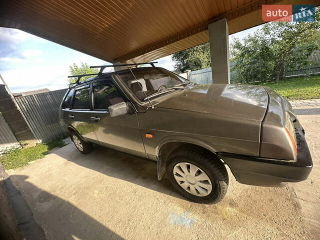 Сірий ВАЗ 2109, об'ємом двигуна 1.3 л та пробігом 100 тис. км за 1000 $, фото 9 на Automoto.ua