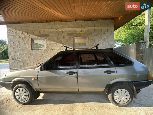 Сірий ВАЗ 2109, об'ємом двигуна 1.3 л та пробігом 100 тис. км за 1000 $, фото 4 на Automoto.ua