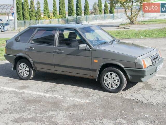 ВАЗ 2109 1991 в Тернополе на Automoto.ua Серый ВАЗ 2109, объемом двигателя 1.1 л и пробегом 146 тыс. км за 1700 $, фото 3 на Automoto.ua