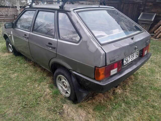 Серый ВАЗ 2109, объемом двигателя 1 л и пробегом 134 тыс. км за 356 $, фото 4 на Automoto.ua