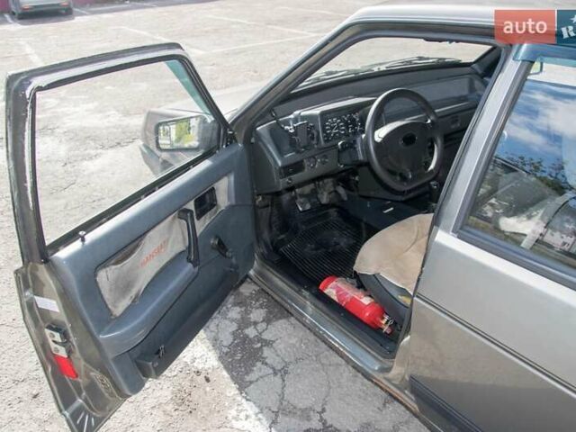 ВАЗ 2109 1991 в Тернополе на Automoto.ua Серый ВАЗ 2109, объемом двигателя 1.1 л и пробегом 146 тыс. км за 1700 $, фото 13 на Automoto.ua
