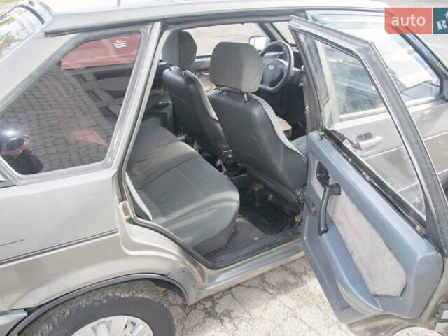 ВАЗ 2109 1991 в Тернополе на Automoto.ua Серый ВАЗ 2109, объемом двигателя 1.1 л и пробегом 146 тыс. км за 1700 $, фото 15 на Automoto.ua