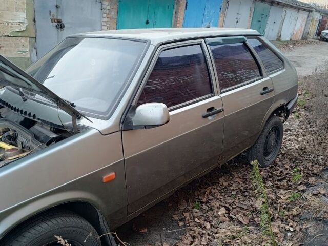 Серый ВАЗ 2109, объемом двигателя 0 л и пробегом 1 тыс. км за 592 $, фото 2 на Automoto.ua
