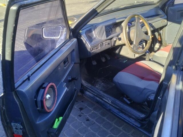 ВАЗ 2109 1991 у Дніпро (Дніпропетровську) на Automoto.ua Сірий ВАЗ 2109, об'ємом двигуна 1.3 л та пробігом 250 тис. км за 645 $, фото 6 на Automoto.ua