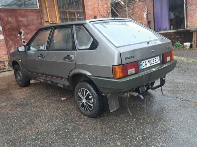 Серый ВАЗ 2109, объемом двигателя 1.5 л и пробегом 100 тыс. км за 1200 $, фото 3 на Automoto.ua