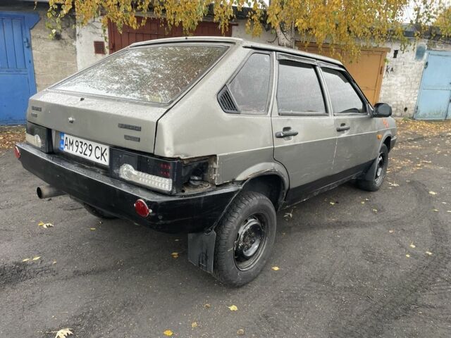 Серый ВАЗ 2109, объемом двигателя 1.5 л и пробегом 234 тыс. км за 558 $, фото 3 на Automoto.ua